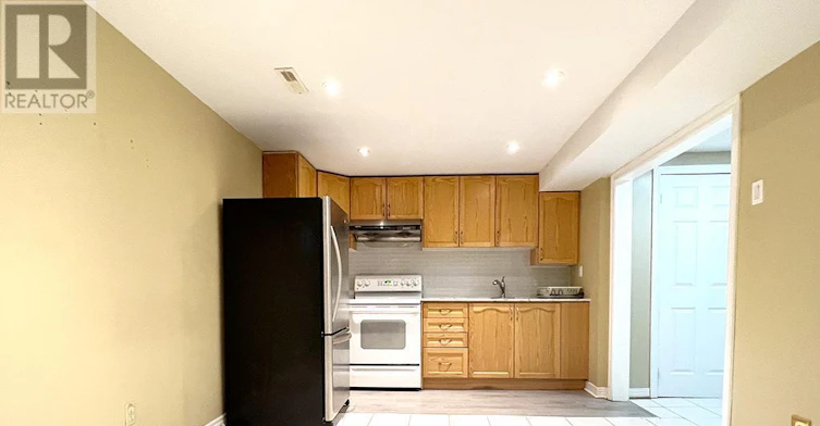 BSMT-50 Coppard Avenue, Markham, ON, L3S 2N3 - 3