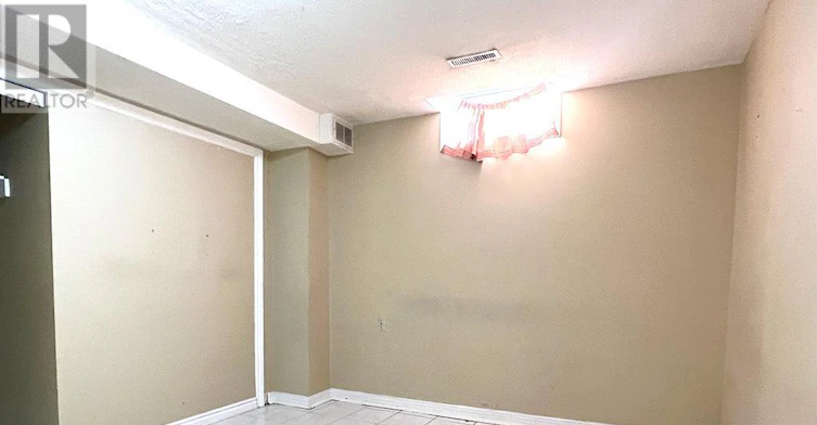 BSMT-50 Coppard Avenue, Markham, ON, L3S 2N3 - 7
