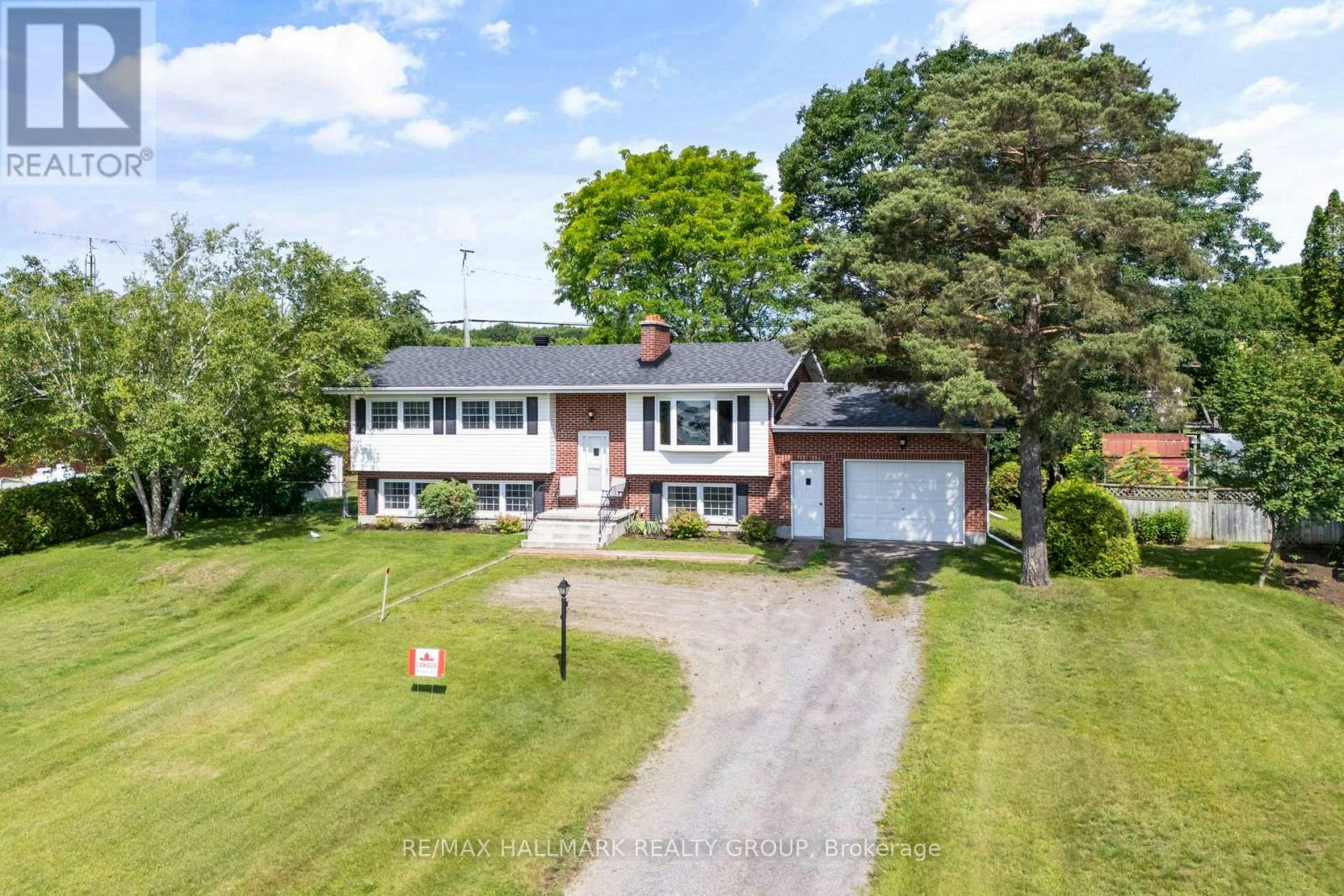 22 St Lawrence Court, Augusta, ON, K0E 1T0