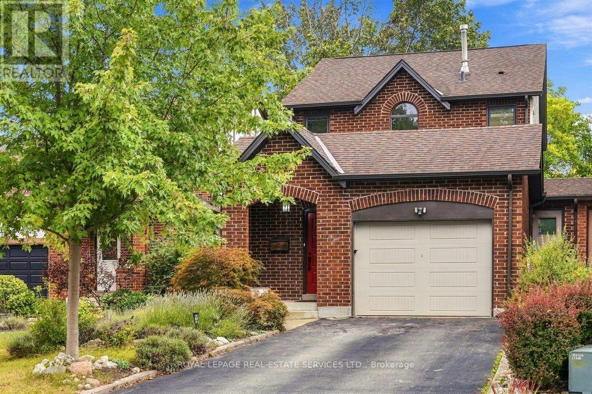 2182 Margot Street, Oakville, ON, L6H 3M1