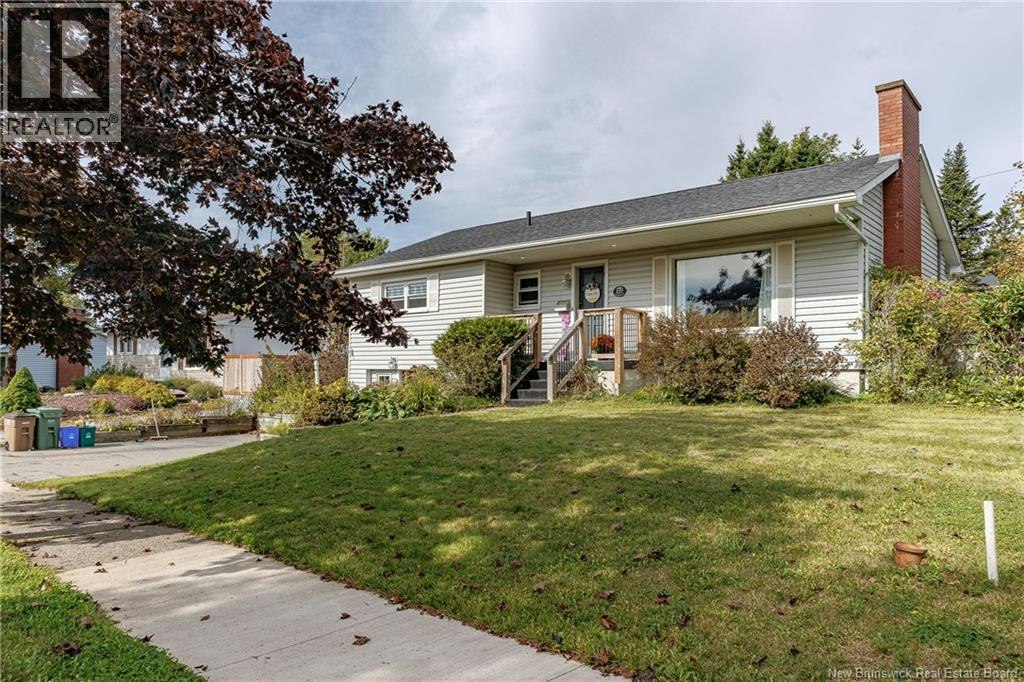 127 Greendale Crescent, Saint John, NB, E2M 4L5