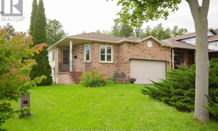 747 Greer Crescent