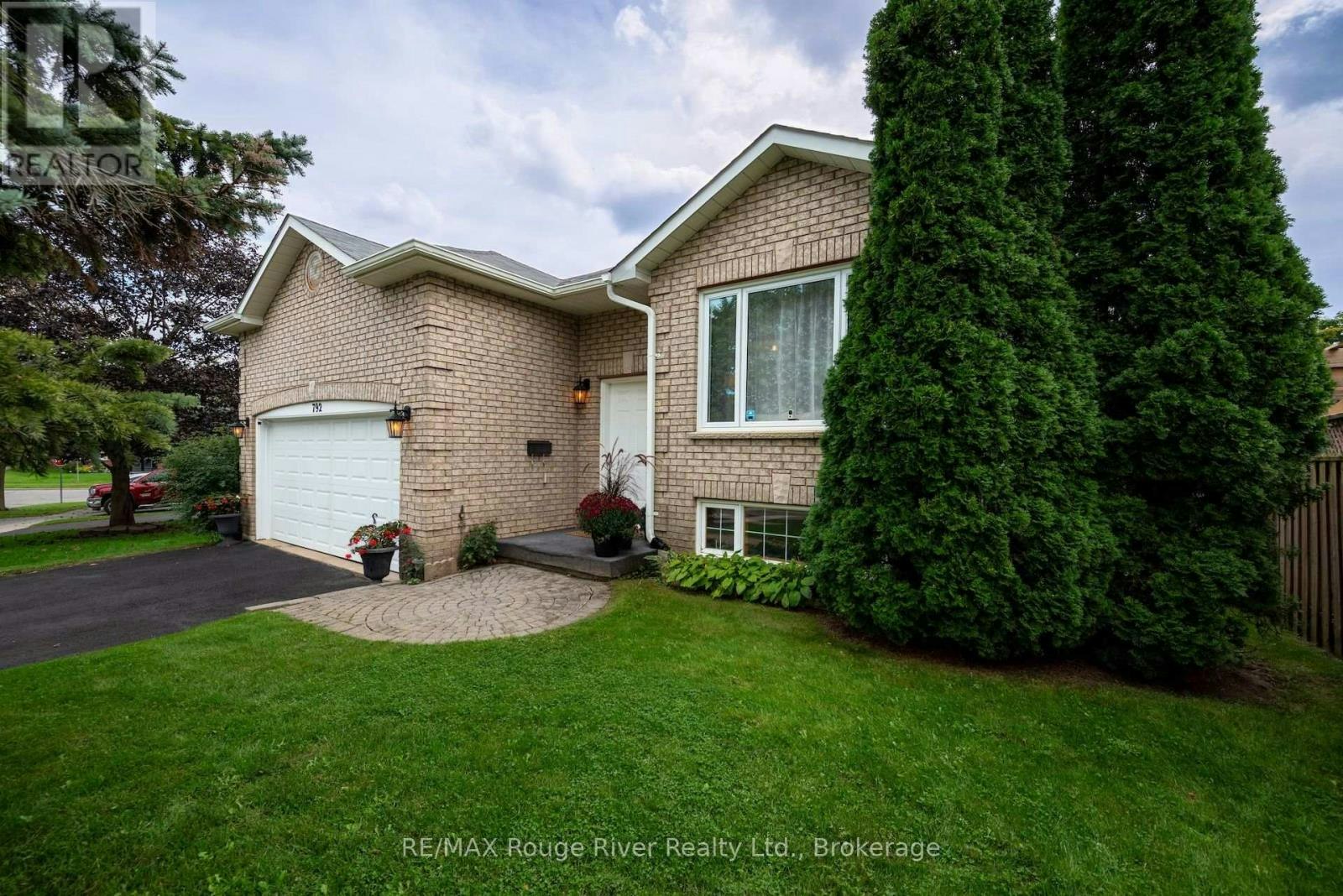 792 Greer Crescent, Cobourg, ON, K9A 5N8