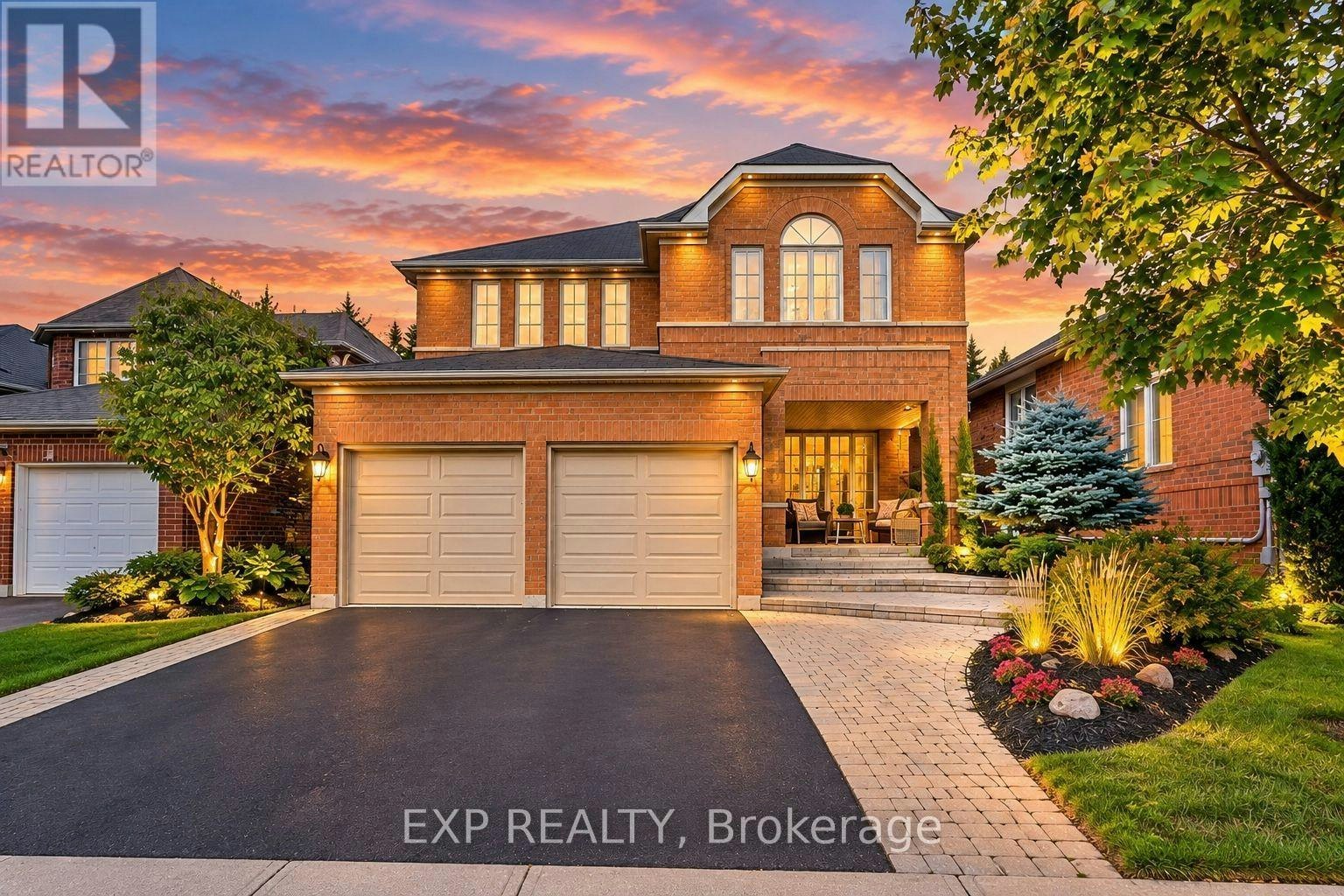 499 Silken Laumann Drive, Newmarket, ON, L3X 2H9