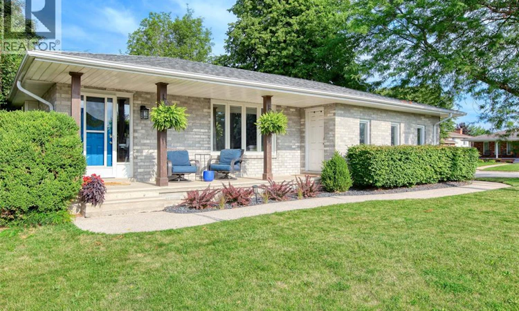 3966 Concession 3 Road North