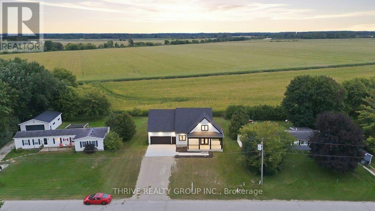 9887 Eric Street, Lambton Shores, ON, N0M 2N0