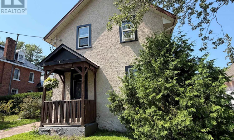 346 Trafalgar Road