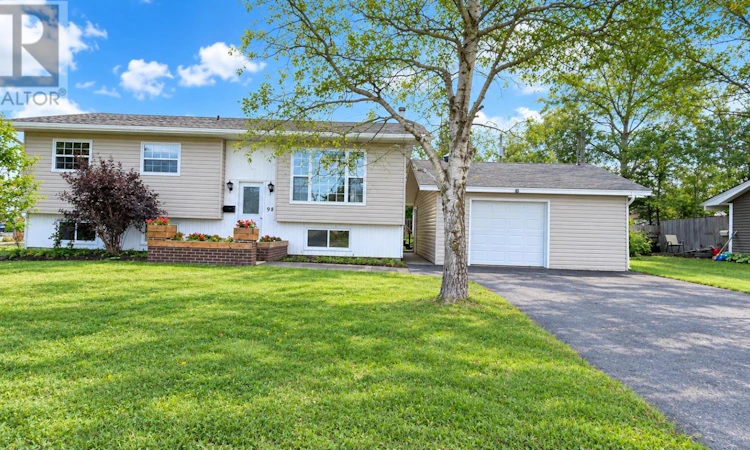 98 Rickenbacker Road