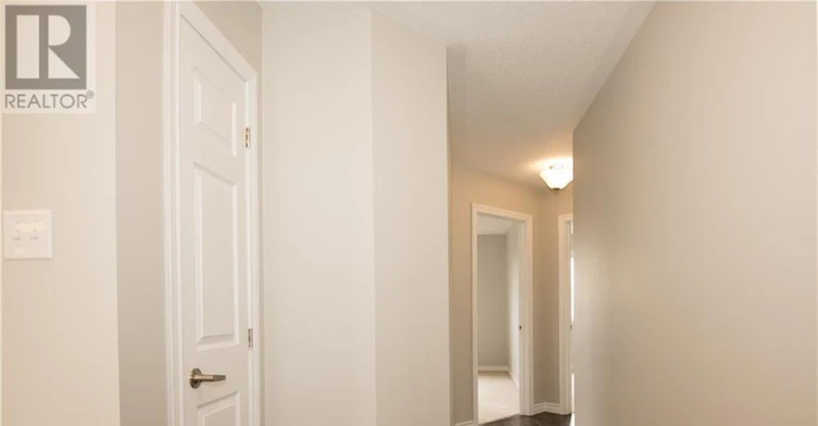 1037 Pampero Crescent, Ottawa, ON, K2S 0N5 - 11