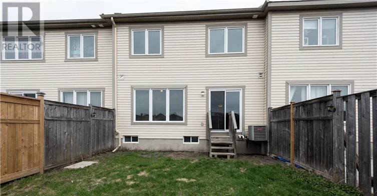 1037 Pampero Crescent, Ottawa, ON, K2S 0N5 - 3