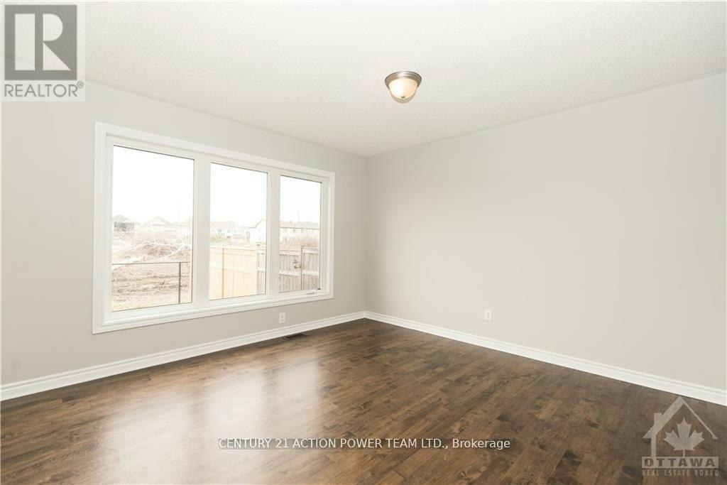 1037 Pampero Crescent, Ottawa, ON, K2S 0N5 - 8