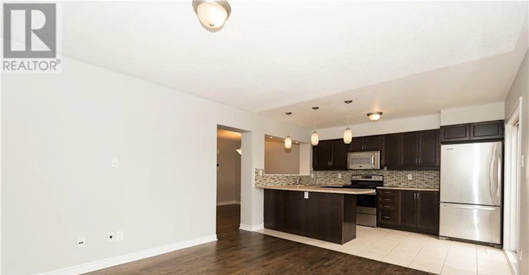1037 Pampero Crescent, Ottawa, ON, K2S 0N5 - 17