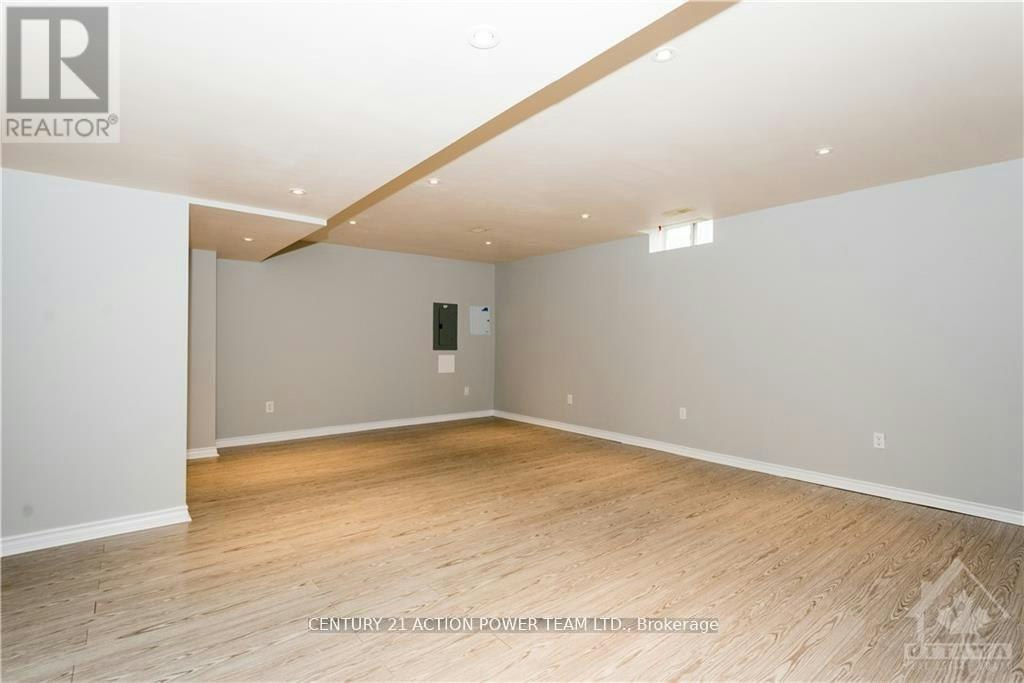 1037 Pampero Crescent, Ottawa, ON, K2S 0N5 - 5