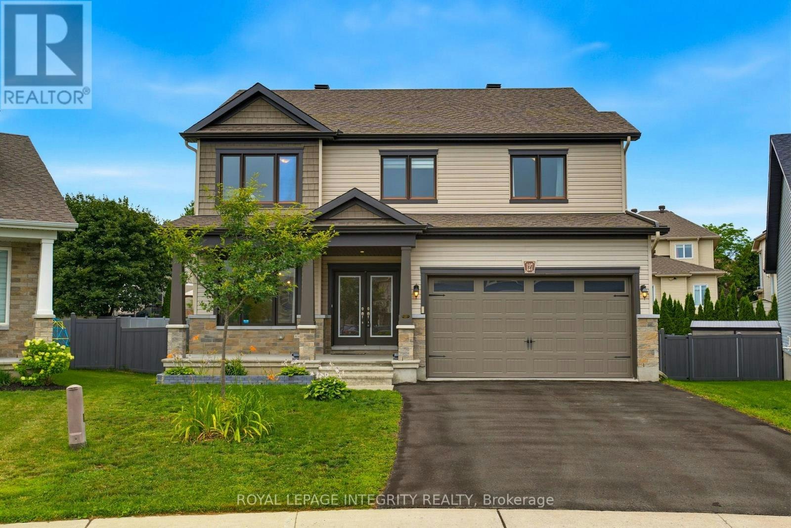 127 Hickstead Way, Ottawa, ON, K2S 0Z5