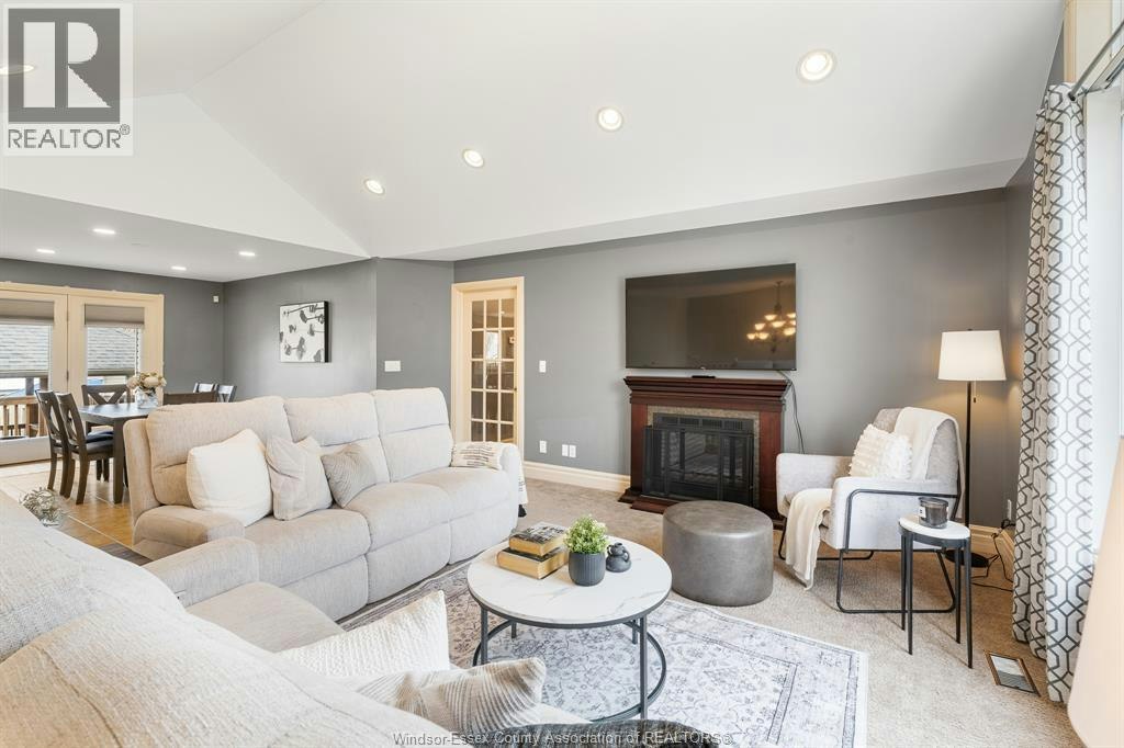 7 Beniuk Court, Leamington, ON, N8H 5K9 - 5