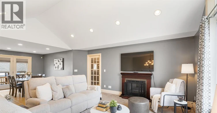 7 Beniuk Court, Leamington, ON, N8H 5K9 - 5