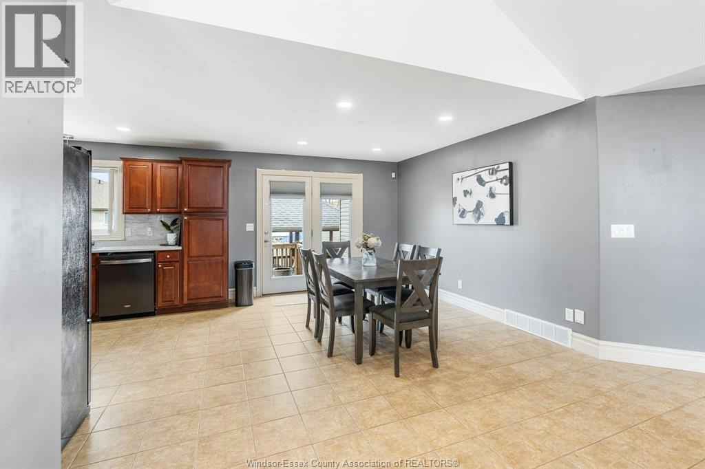 7 Beniuk Court, Leamington, ON, N8H 5K9 - 6