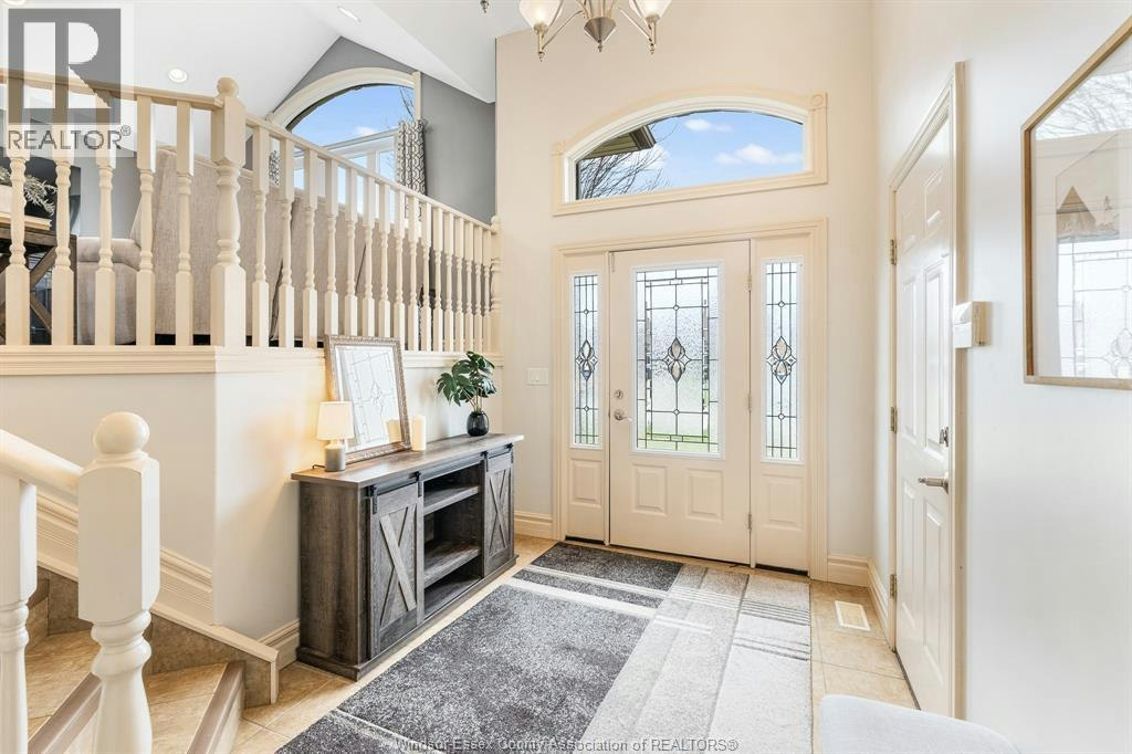 7 Beniuk Court, Leamington, ON, N8H 5K9 - 2