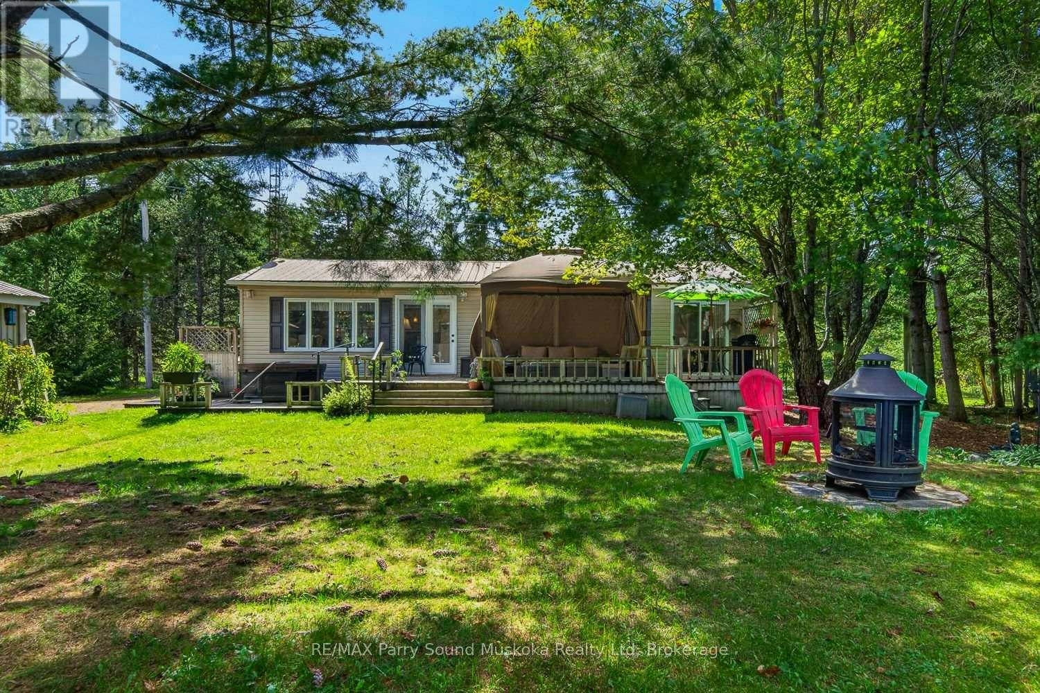 2 Robins Nest Lane, McKellar, ON, P2A 0B5