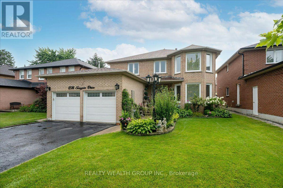 1576 Saugeen Drive, Pickering, ON, L1V 6K8
