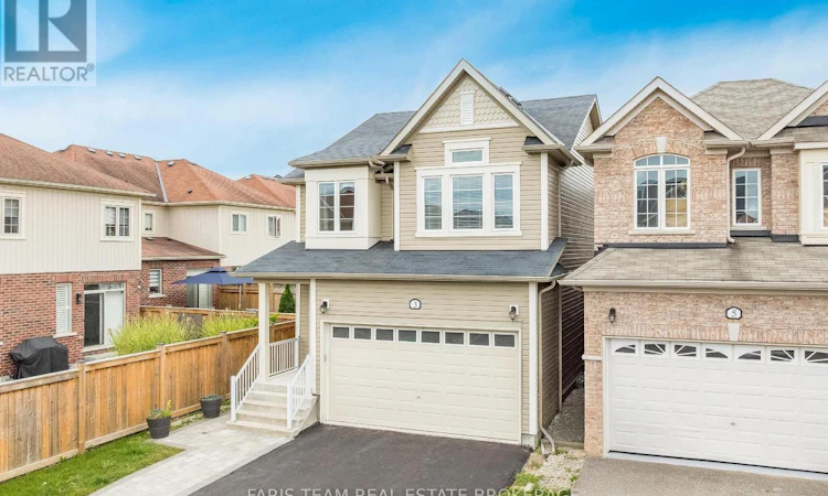 3 Hutton Crescent