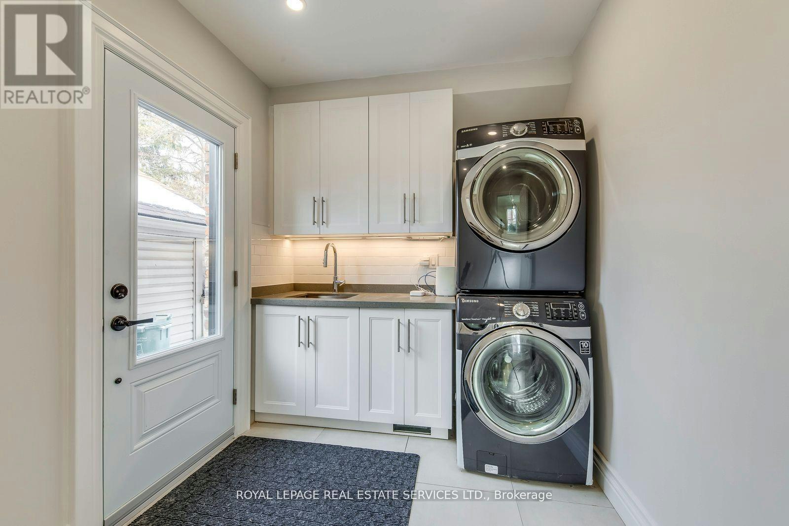 317 Queen Street S, Mississauga, ON, L5M 1M3 - 9