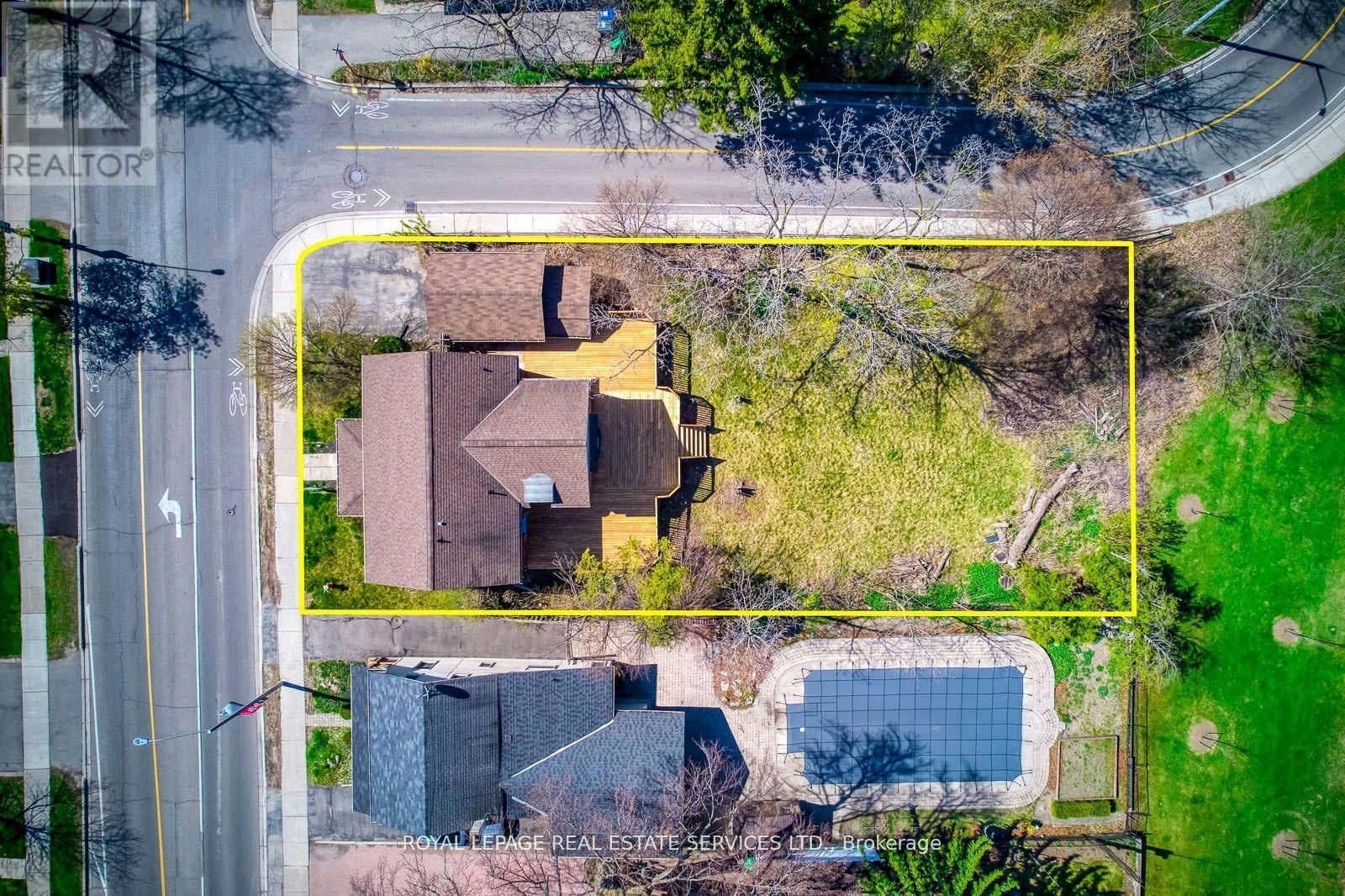317 Queen Street S, Mississauga, ON, L5M 1M3 - 29