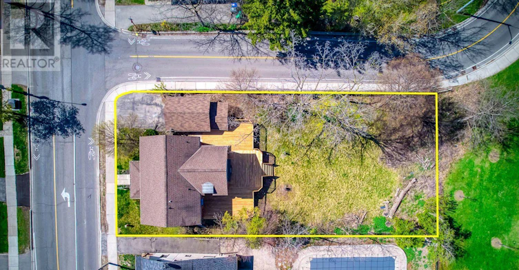 317 Queen Street S, Mississauga, ON, L5M 1M3 - 29