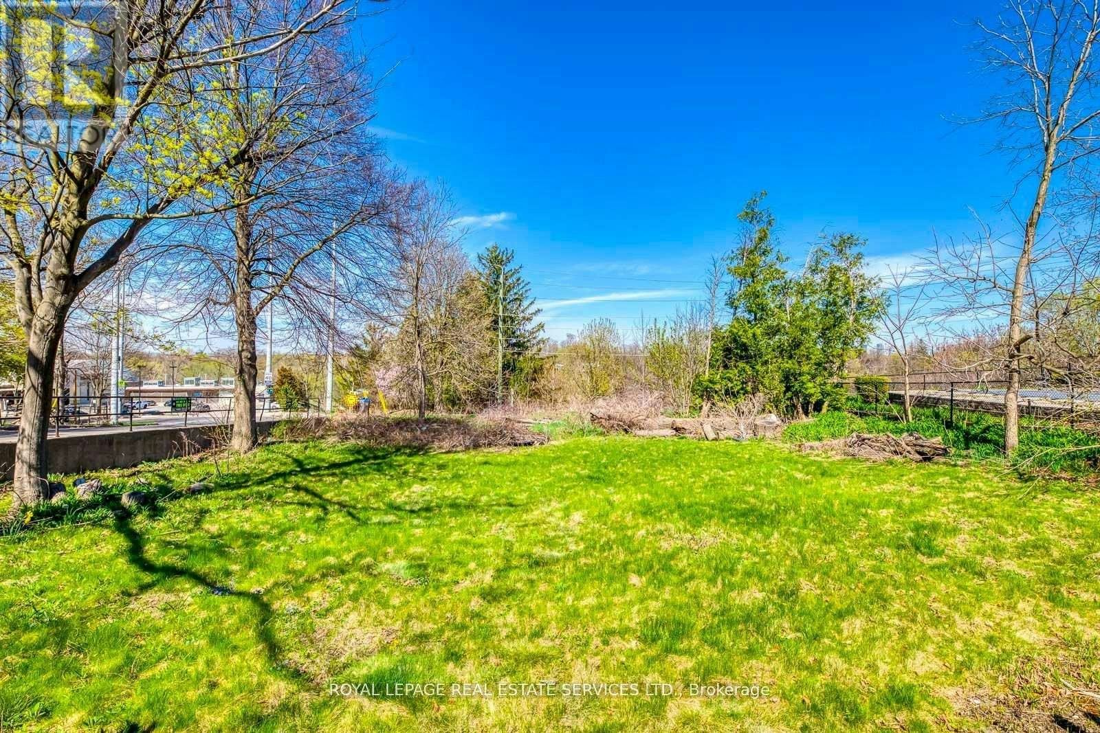 317 Queen Street S, Mississauga, ON, L5M 1M3 - 26