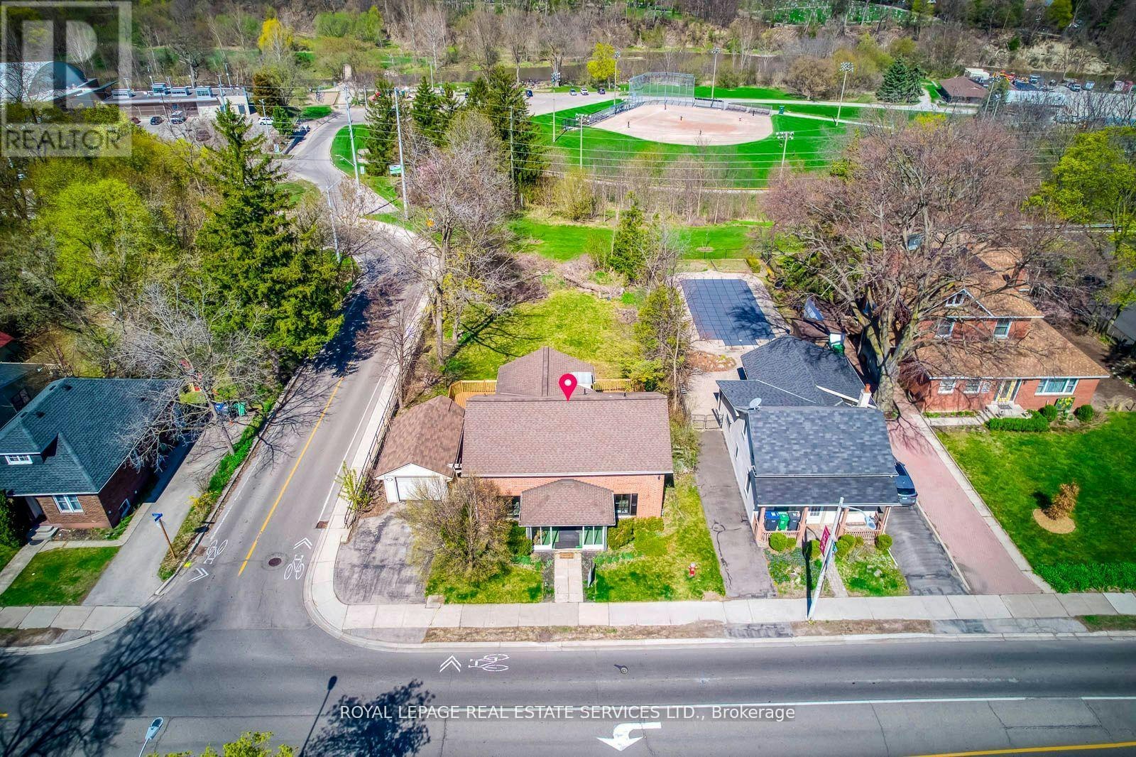 317 Queen Street S, Mississauga, ON, L5M 1M3 - 28