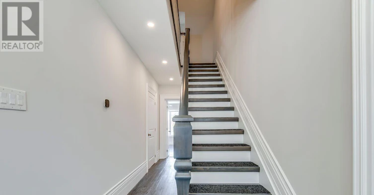 317 Queen Street S, Mississauga, ON, L5M 1M3 - 10