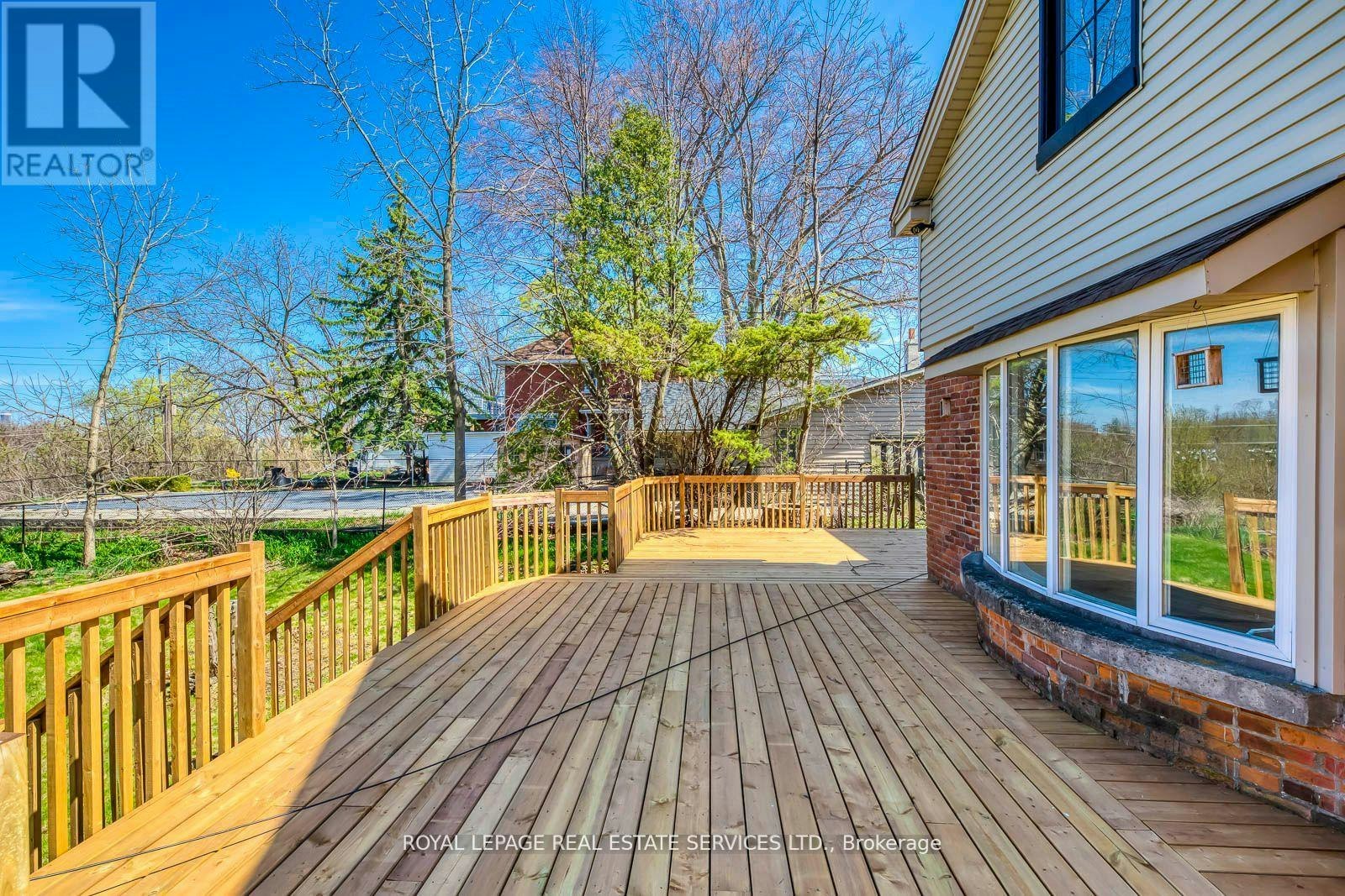 317 Queen Street S, Mississauga, ON, L5M 1M3 - 24