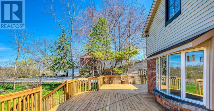 317 Queen Street S, Mississauga, ON, L5M 1M3 - 24