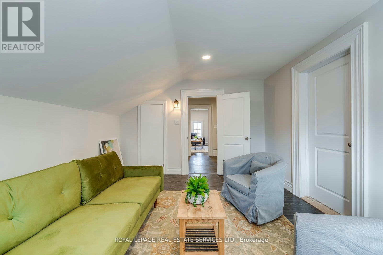 317 Queen Street S, Mississauga, ON, L5M 1M3 - 15