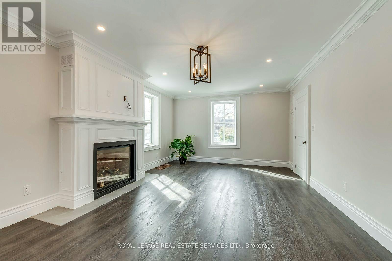 317 Queen Street S, Mississauga, ON, L5M 1M3 - 5