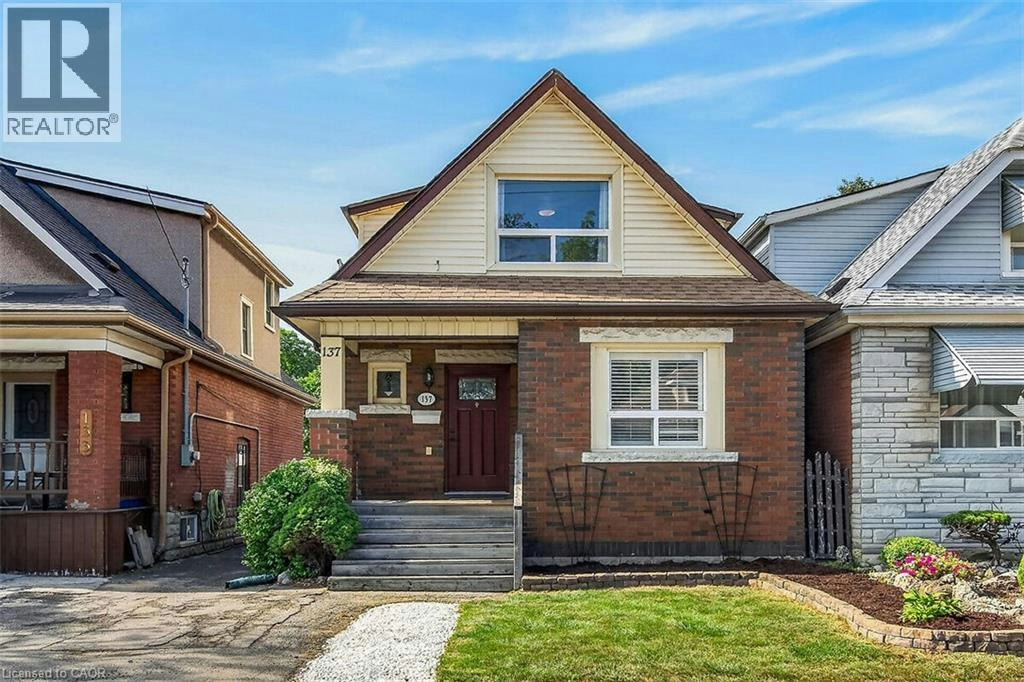 137 Cope Street, Hamilton, ON, L8H 5B3