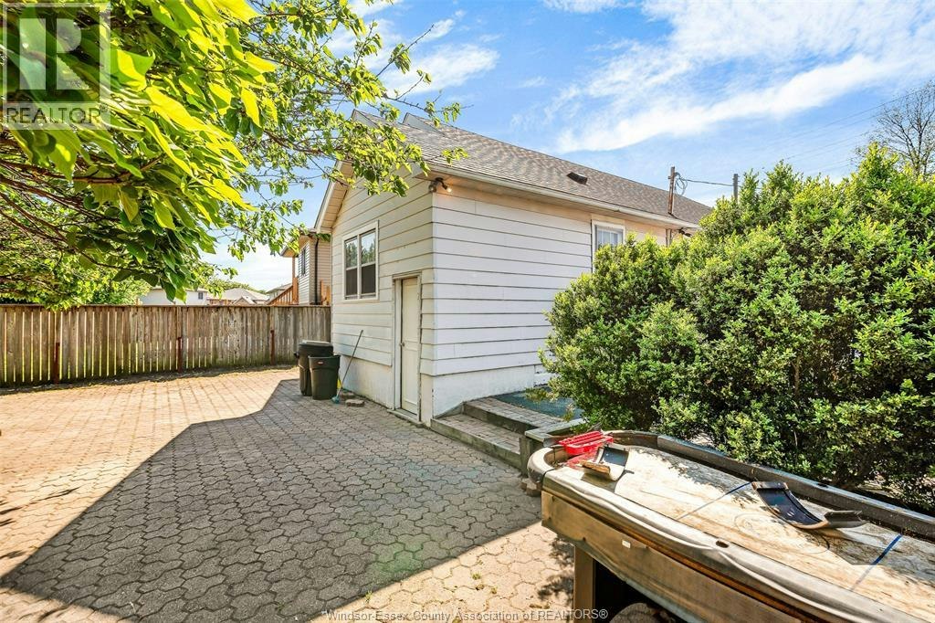 3999 Grand Marais, Windsor, ON, N8W 1W9 - 23