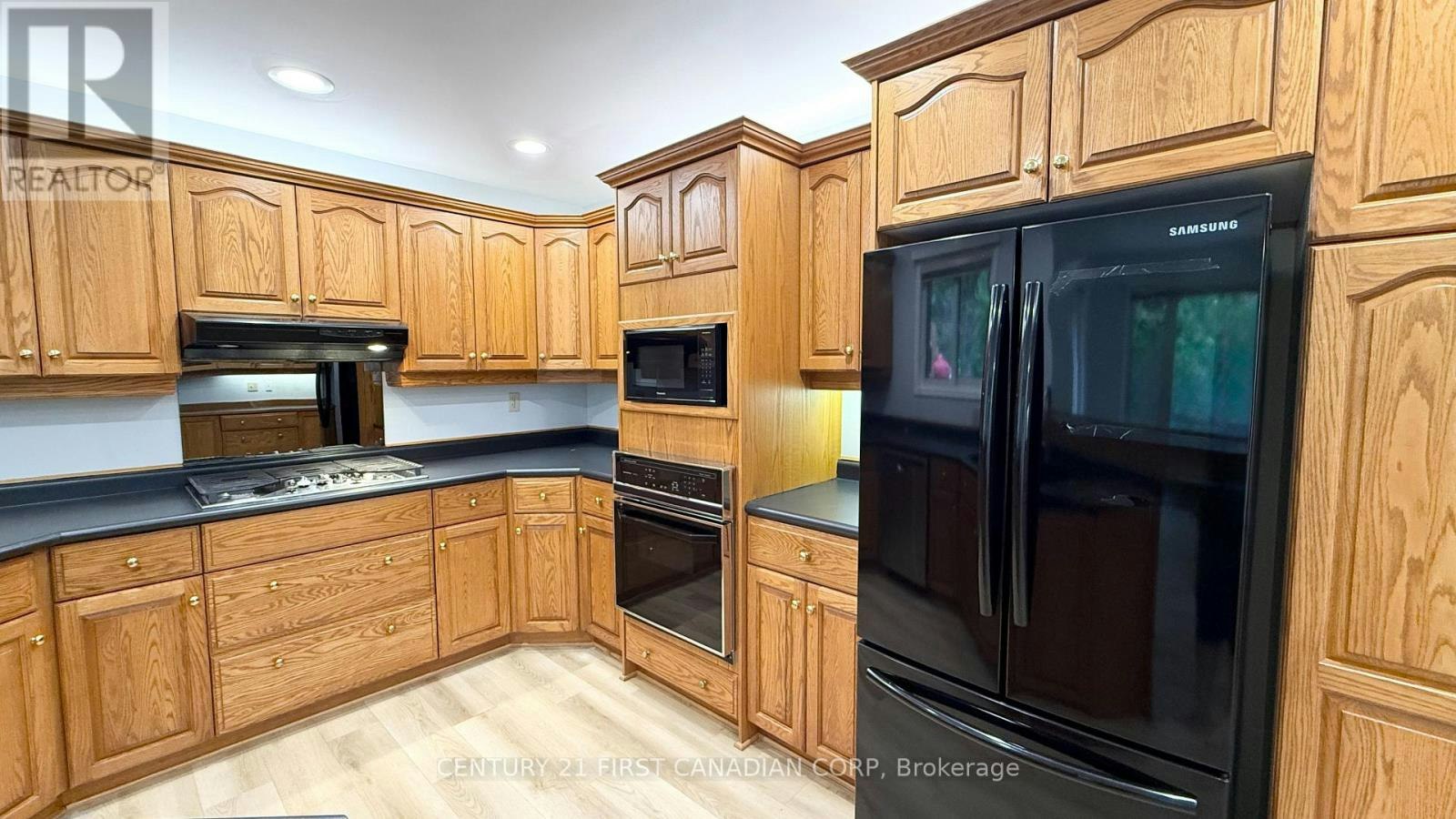 80 Rollscourt Place, London, ON, N6G 1M2 - 4
