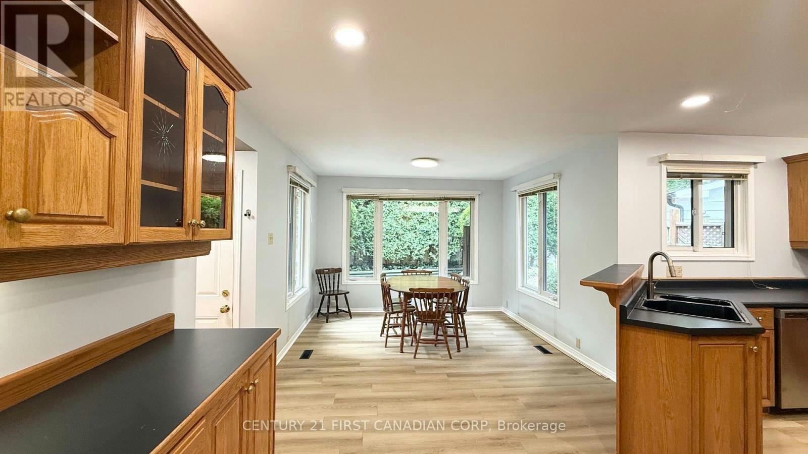 80 Rollscourt Place, London, ON, N6G 1M2 - 6