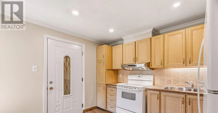 1127 Avignon Court, Ottawa, ON, K1C 2M2 - 7