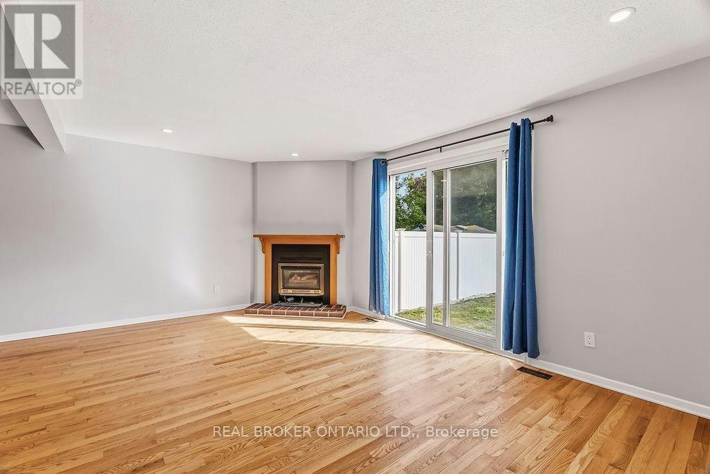 1127 Avignon Court, Ottawa, ON, K1C 2M2 - 10