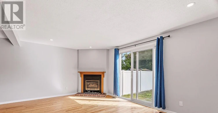 1127 Avignon Court, Ottawa, ON, K1C 2M2 - 10