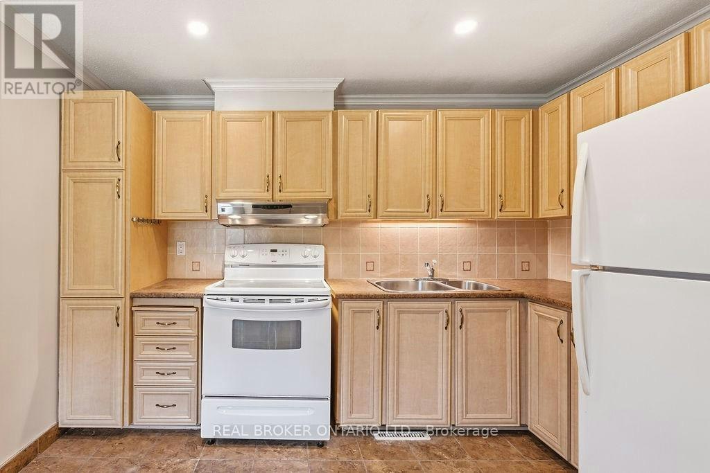 1127 Avignon Court, Ottawa, ON, K1C 2M2 - 6