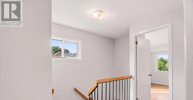 1127 Avignon Court, Ottawa, ON, K1C 2M2 - 14