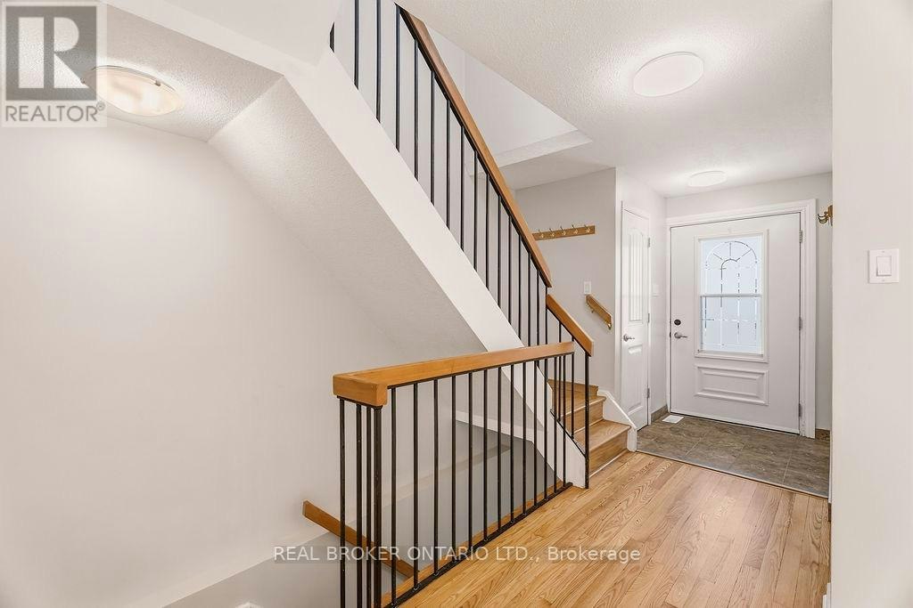 1127 Avignon Court, Ottawa, ON, K1C 2M2 - 5