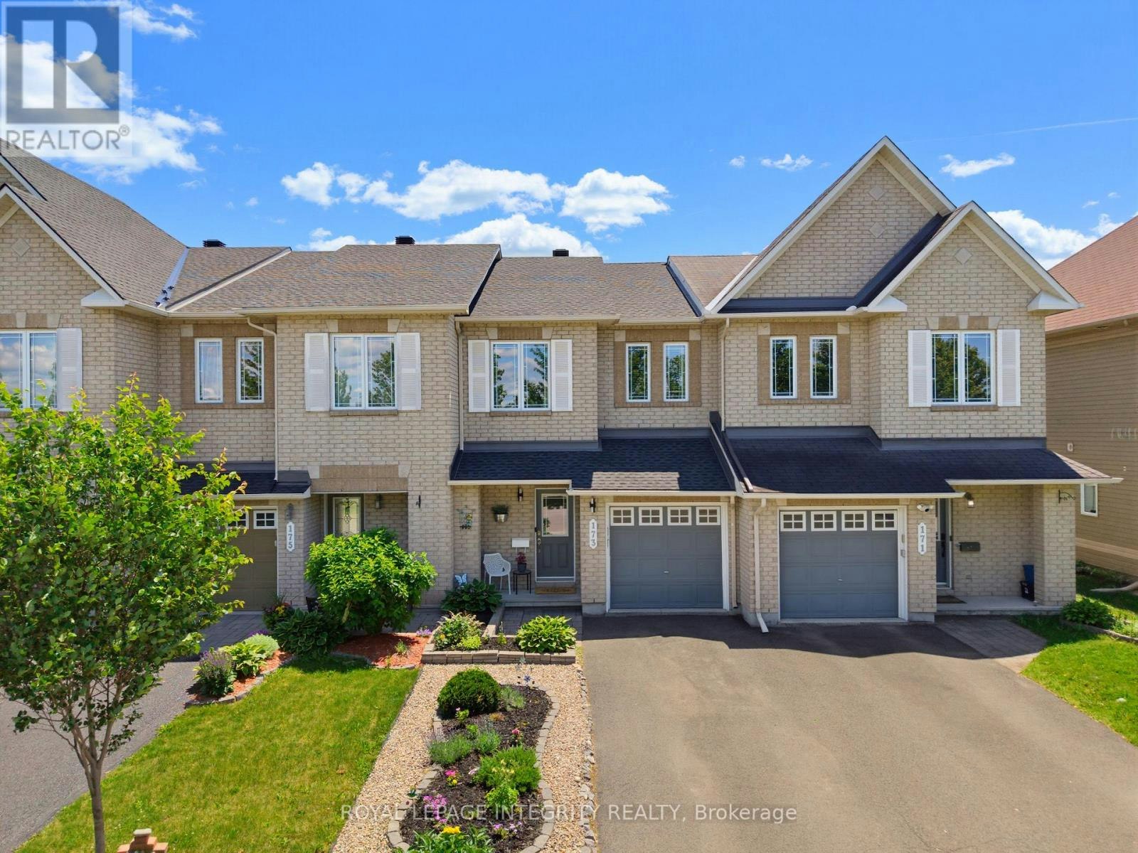 173 Silvermoon Crescent, Ottawa, ON, K4A 0P6