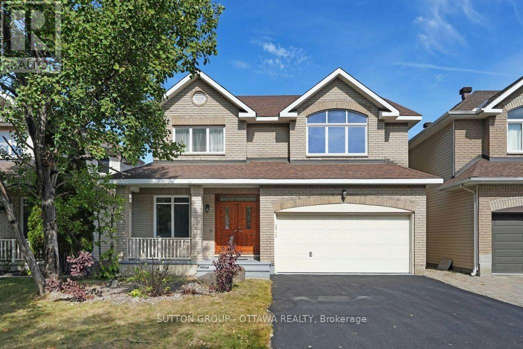 5 Escade Drive, Ottawa, ON, K2G 6R9
