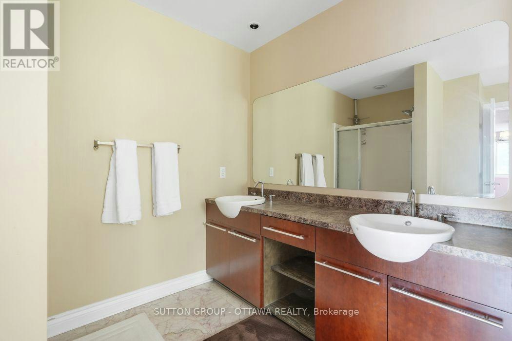 5 Escade Drive, Ottawa, ON, K2G 6R9 - 38