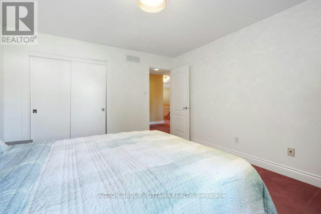 5 Escade Drive, Ottawa, ON, K2G 6R9 - 31