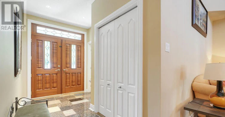5 Escade Drive, Ottawa, ON, K2G 6R9 - 3